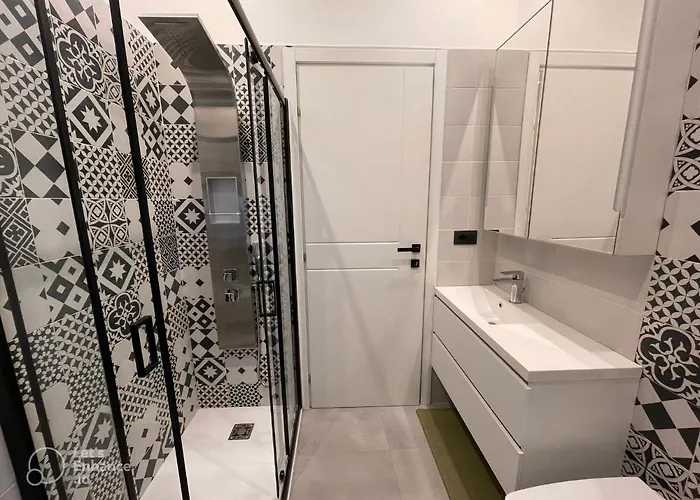 R39 Modern With Private Parking Lejlighed Milano